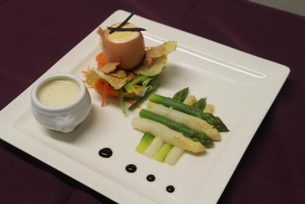 Logis Hotel-Restaurant Le Chene Vert Saint-Pourçain-sur-Sioule 외부 사진